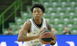 Αφήνει τα ΗΑΕ για τη Γαλατάσαραϊ ο Ελις (pic)