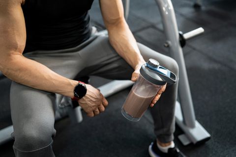 Πρωτεΐνη και Βάρος: Μπορεί να σε Παχύνει ή Βοηθά στο Αδυνάτισμα;