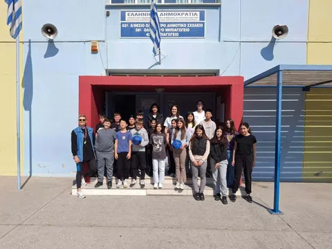 Η Εθνική Γυναικών κοντά στα παιδιά (pic)