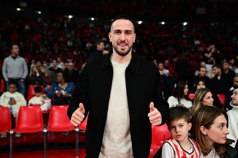 Στο ΣΕΦ και ο Κώστας Φορτούνης για το Ολυμπιακός - Φενέρμπαχτσε (vid+pics)