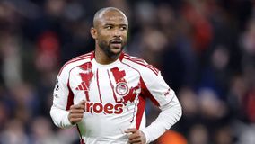 Τα όνειρα θερινής νυκτός μίας συγκεκριμένης ομάδας του Περσικού Κόλπου για τον Ελ Κααμπί