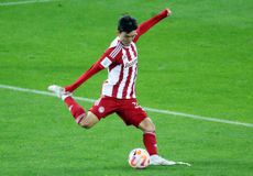 Αποθέωση από τον συνεργάτη του Κλίνσμαν για τον Χουάνγκ – «Ο χαφ του μέλλοντος»