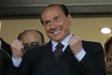Ευχάριστα τα νέα για τον Μπερλουσκόνι: Βγήκε από την εντατική