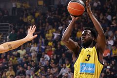 Ο Άρης θέλει να κρατήσει τον Σανόγκο και του χρόνου!