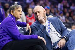 Κινγκς: Απέλυσαν τον διευθυντή τους αμέσως μετά την εντός έδρας ήττα από τους Μάβερικς