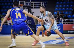 Ο Κολοσσός ήταν διαστημικός απέναντι στο Λαύριο που είχε ήδη υποβιβαστεί