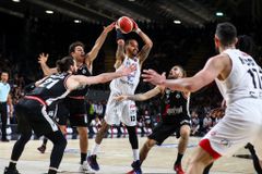 «Βολές» Σταυρόπουλου για τη διαιτησία στο Βίρτους-Αρμάνι: «Θέλουμε να μας σέβονται»