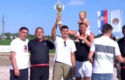 Ο Γιόκιτς πανηγυρίζει τίτλους με τα άλογά του, παρέα με τον Μπογκντάνοβιτς (vid)