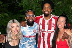 Η κοινή φωτογραφία Ροντινέι, ΜακΚίσικ μαζί με Νίνα Άχε και Μπέριλ