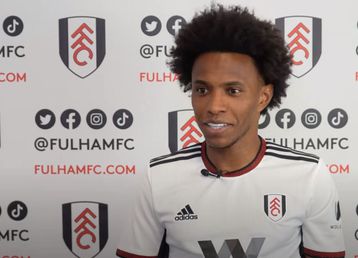 Ο Γουίλιαν συνδέθηκε με τον Ολυμπιακό και τη Νότιγχαμ όμως τελικά υπογράφει ξανά στη Φούλαμ