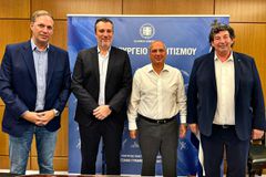 ΕΣΑΚΕ: Το προεδρείο του ΕΣΑΚΕ συναντήθηκε με τον Γιάννη Οικονόμου