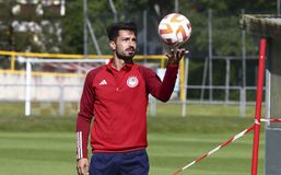 Η Πάφος ανακοίνωσε την απόκτηση του Πέπε από τον Ολυμπιακό