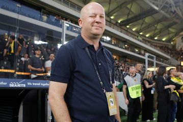 Η πρώτη επίσημη ενδεκάδα του Νίκολιτς στον πάγκο της ΑΕΚ