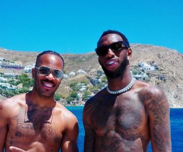 Κάτι ξέρει: O Mπλόσομγκεϊμ επιβεβαίωσε την μεταγραφή του Χολ στον Ολυμπιακό με μια φωτογραφία (pic)