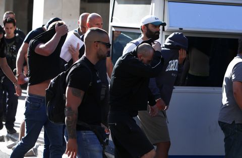 Έλληνες συνεργάτες των Κροατών χούλιγκαν αναζητά η Αστυνομία