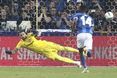 Το... διπλό πέναλτι της Γκενκ απέναντι στον Ολυμπιακό (vid)