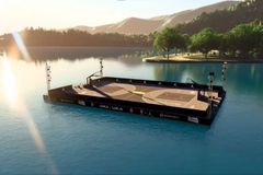 Ο Ντόντσιτς διοργανώνει τουρνουά σε πλωτό γήπεδο στη λίμνη Μπλεντ (vid)