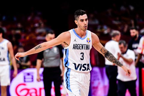 H Αργεντινή του Βιλντόζα ηττήθηκε από την τριάδα των NBAers των Μπαχαμών (vid)