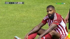 Η αποβολή του Ροντινέι στο τελευταίο λεπτό του αγώνα (vid)