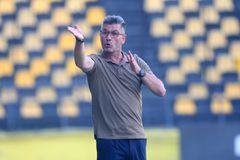 Ουζουνίδης: «Όταν κάνεις τόσες μεταγραφές, θες χρόνο»