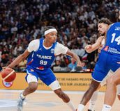 Θρίαμβος της Γαλλίας επί της Ισπανίας με ανατροπή από το -16