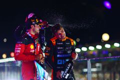 Νόρις: «Ο Σάινθ ήταν γενναιόδωρος, μου έδινε DRS στο τέλος και με βοήθησε»