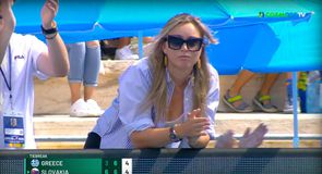 Η Μπαντόσα στηρίζει τις προσπάθειες των αδερφών Τσιτσιπά