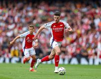 O Ντέκλαν Ράις σε ρόλο...μοντέλου!