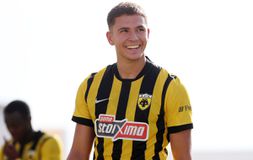 Καλοσκάμης: «Περήφανος που παίζω στην ΑΕΚ»