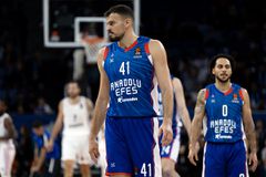 Aναντολού Εφές: Άλλη μια μέρα, άλλη μια ανανέωση - Αυτός ο παίκτης συνεχίζει για ακόμη δύο σεζόν (pic)