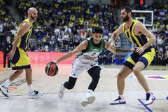 Παπαγιάννης: «Άνοιξα το κινητό μου μετά το ματς και είχα μηνύματα να με βρίζουν»