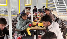 Μπάρμπεκιου και κλίμα ενότητας στον Άρη (pic)