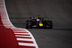 Ο Φερστάπεν νίκησε το δίδυμο της McLaren και θα εκκινήσει από την πολ ποζίσιον στο Σπριντ του Όστιν