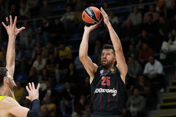 Χωρίς προσπάθεια για τρίποντο κόντρα στη Μακάμπι ο Πίτερς - Πότε συνέβη αυτό ξανά στην Ευρωλίγκα