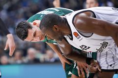 Έφτασε τους 2500 πόντους στην Euroleague ο Ντάνστον