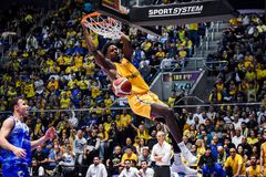 Η Μακάμπι Τελ Αβίβ κατέκτησε το League Cup Ισραήλ αλλά έχασε τον Ταμίρ Μπλατ