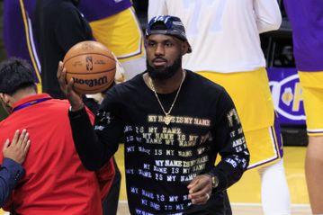 Το «ξέκοψε» ο Λεμπρόν Τζέιμς για τους Ολυμπιακούς Αγώνες: «Θα το παρακολουθώ από το σπίτι μου»