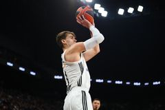 Παρί - Ρεάλ Μαδρίτης 85-96 Οι 17 πόντοι του Χεζόνια στην αναμέτρηση