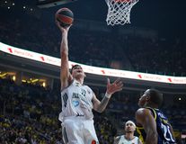 Τα τελευταία συγκλονιστικά λεπτά στο μεγάλο διπλό του Παναθηναϊκού στην Κωνσταντινούπολη (vid)