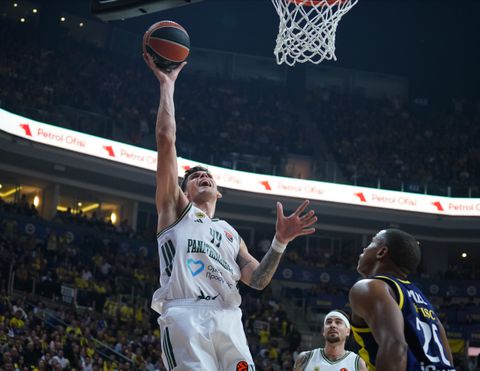 Τα τελευταία συγκλονιστικά λεπτά στο μεγάλο διπλό του Παναθηναϊκού στην Κωνσταντινούπολη (vid)