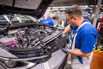 Επιβεβαίωση newsauto: Η ΕΕ κάνει πίσω και «σώζει» τους θερμικούς κινητήρες