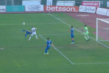 Το απίθανο ψαλιδάκι του Διονέλλη που ακυρώθηκε για οφσάιντ