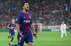 Ο Σουάρες χτυπάει πάντα τρεις φορές: Τα κορυφαία χατ-τρικ στην καριέρα του Ουρουγουανού φορ (vids)