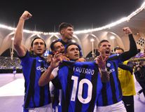 Η Ίντερ «διέσυρε» τη Μίλαν και σήκωσε το Super Cup (0-3)