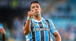 Ο Λουίς Σουάρες πέτυχε νέα γκολάρα με αδιανόητο σουτ (vid)