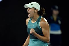 Σβιτολίνα και Κις με σημαντικές νίκες στη Μελβούρνη