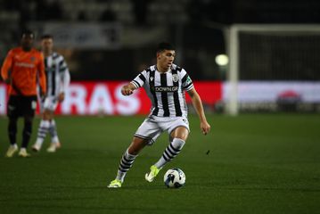 Το πρότυπό του, τα λόγια του Λουτσέσκου και η μετακόμιση: Ο Χατσίδης συστήθηκε στον κόσμο του ΠΑΟΚ