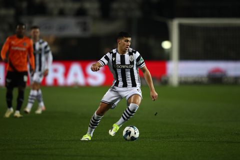 Το πρότυπό του, τα λόγια του Λουτσέσκου και η μετακόμιση: Ο Χατσίδης συστήθηκε στον κόσμο του ΠΑΟΚ