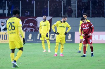 Αυτό ναι, είναι πισωγύρισμα και κάτι παραπάνω...