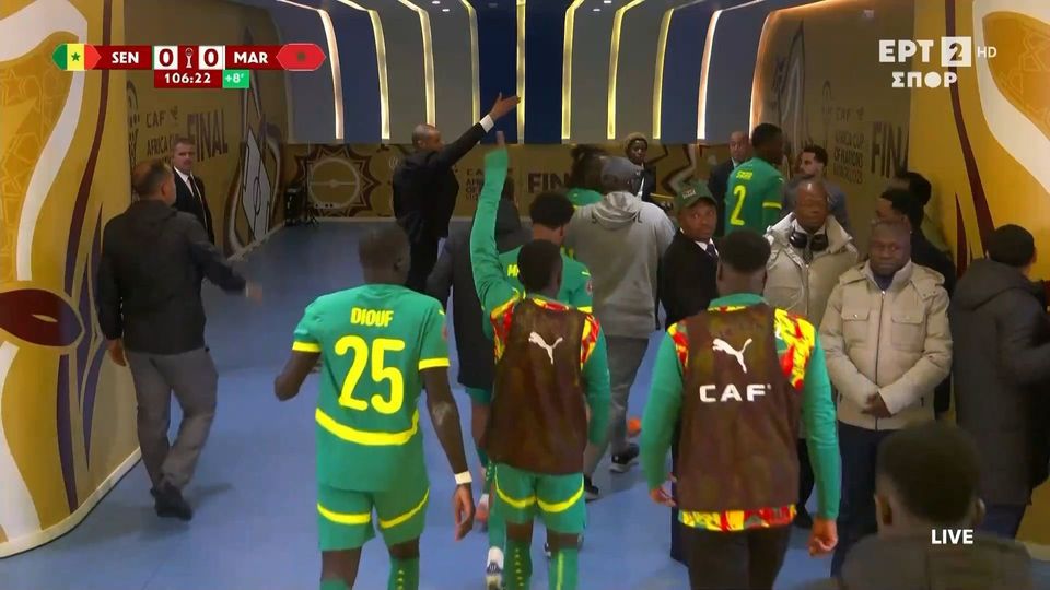 Το πέναλτι που προκάλεσε την οργή της Σενεγάλης και οδήγησε στην αποχώρηση της (vid)
